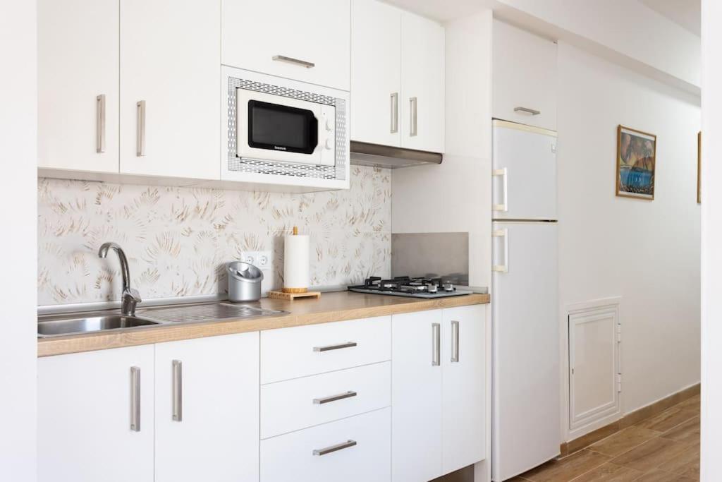 Vivienda Vacacional Rosaini Los Cristianos  Buitenkant foto